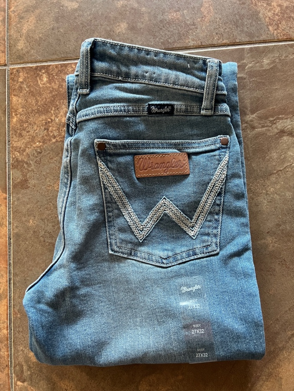 Wrangler Women’s Light Blue Boot Cut Jeans with Embroidered W Pocket